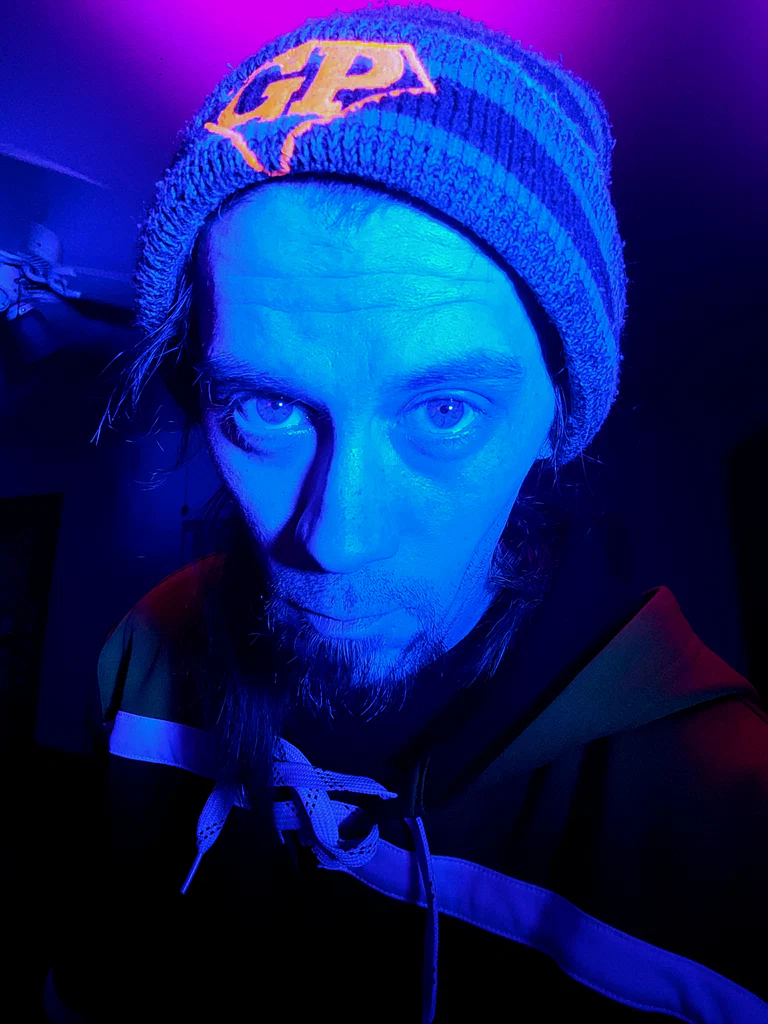 Snakeey3zWISCO's avatar