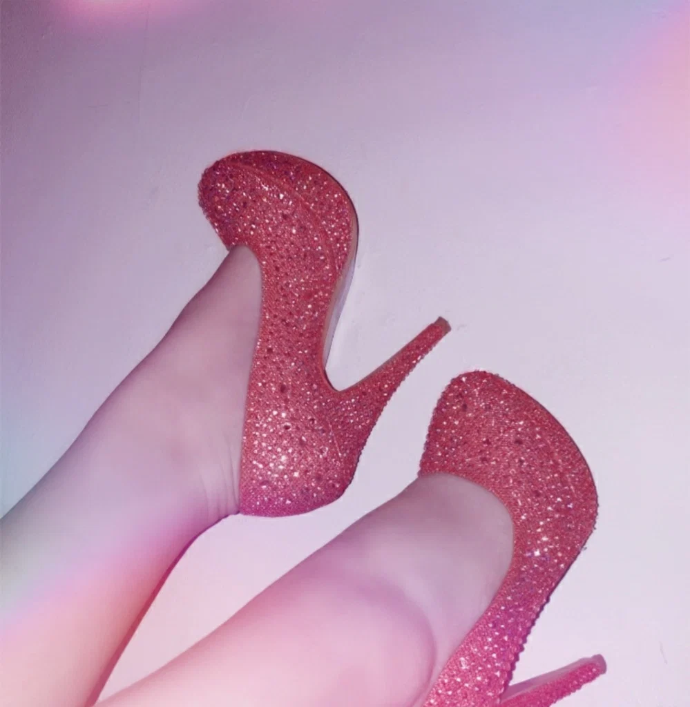 🦶🏻 Petite Welsh Feet's avatar