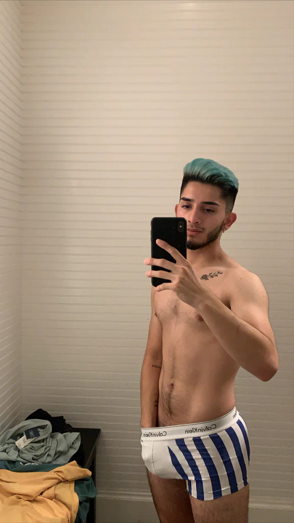 Mikey Lopez's avatar