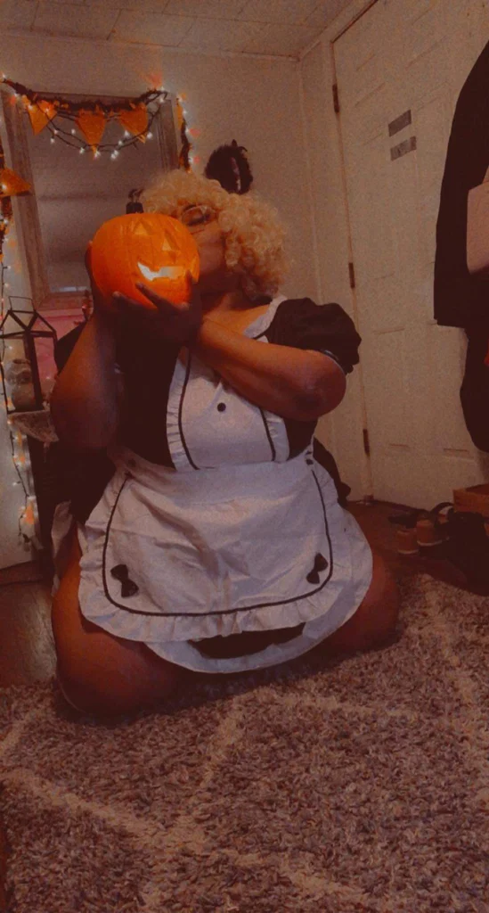 LadyCay's avatar