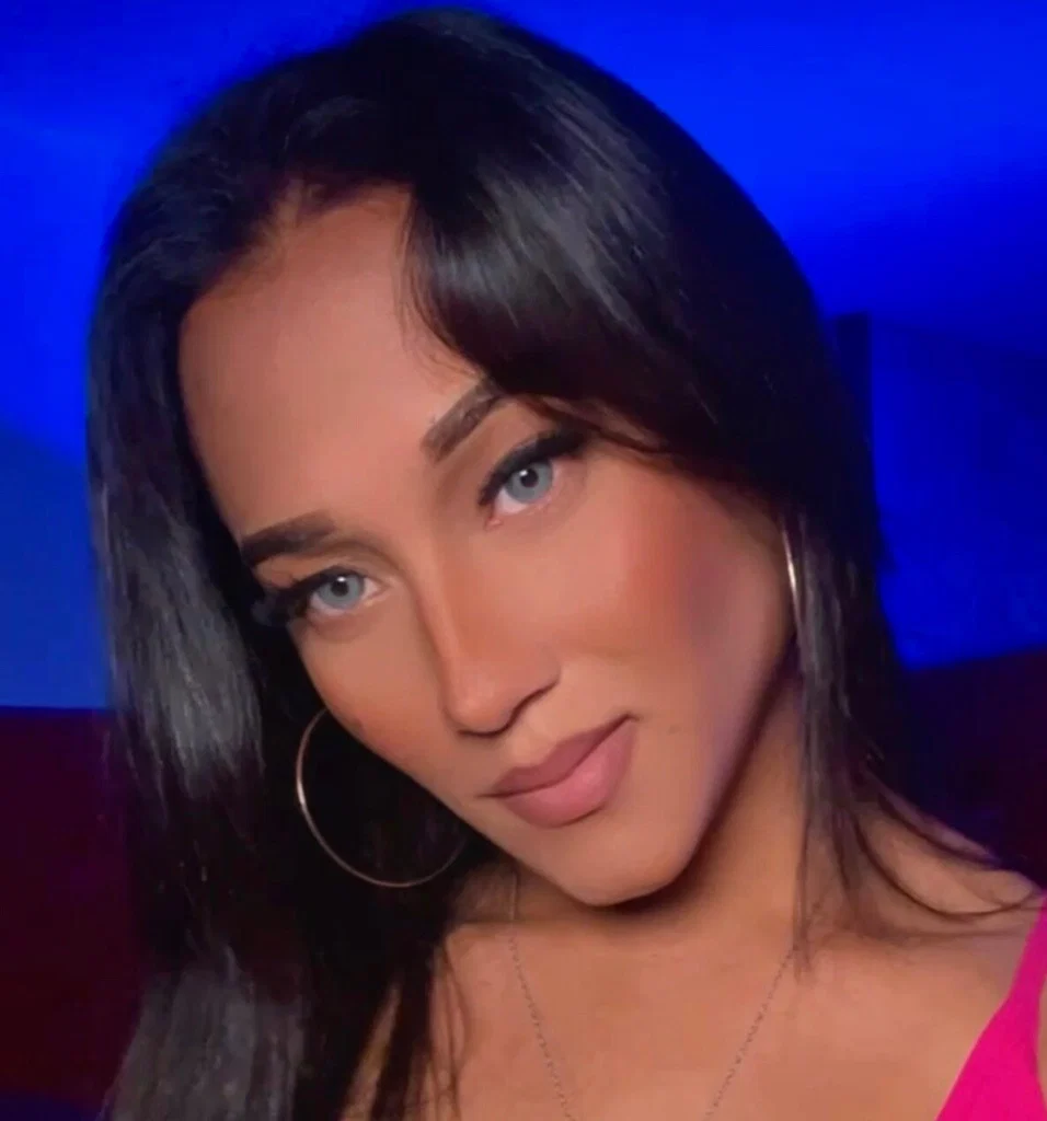 Niki Nicole Revilla's avatar