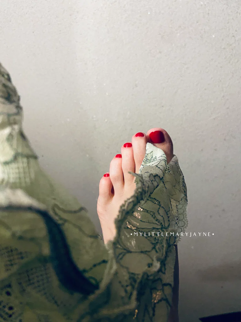 Mary Jayne's avatar