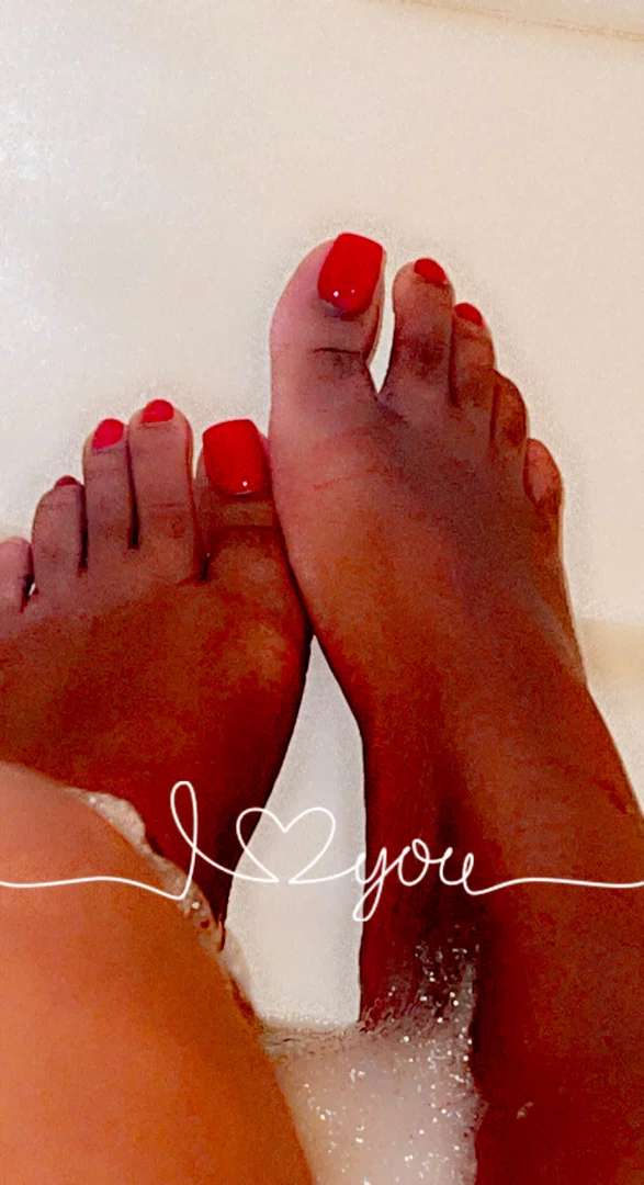 Foot Queen Kennielee profile banner