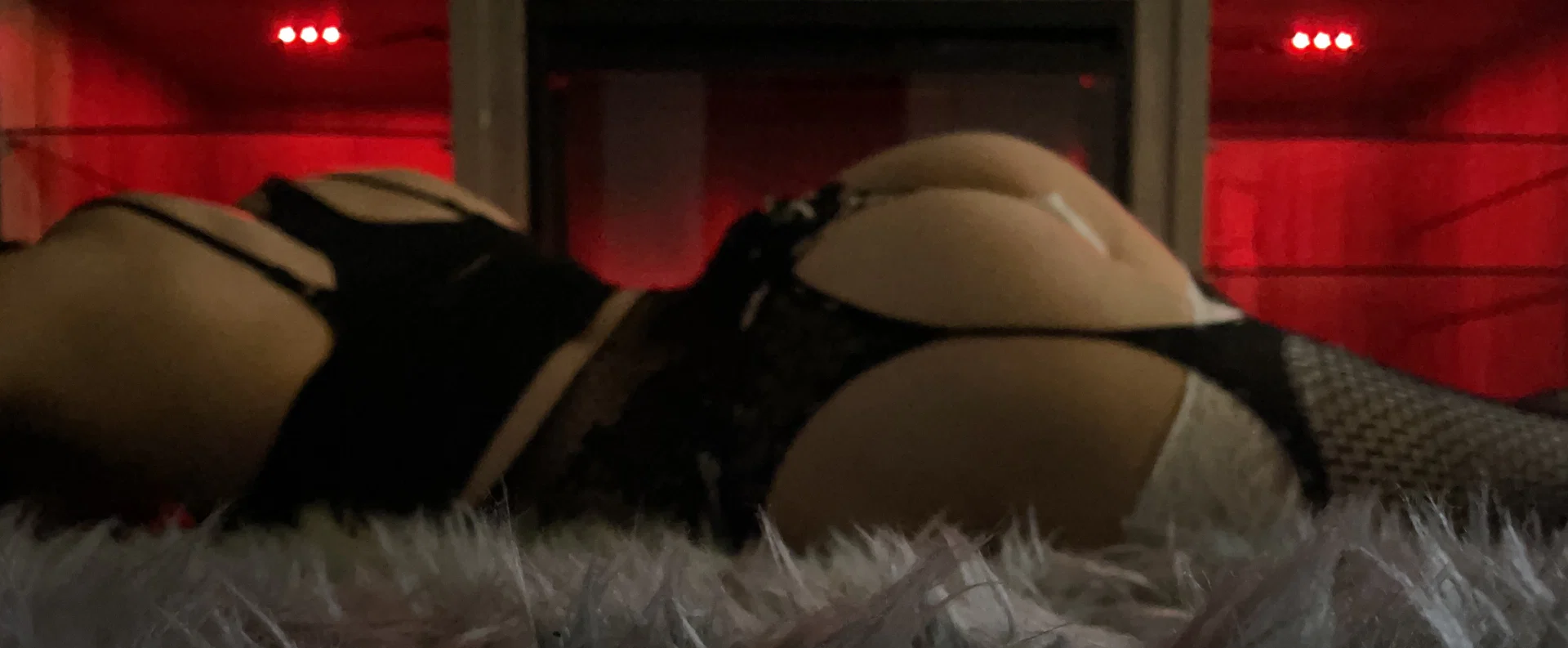 Victoria profile banner