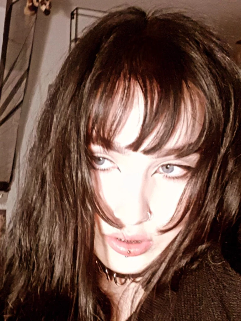 Molly Jude's avatar