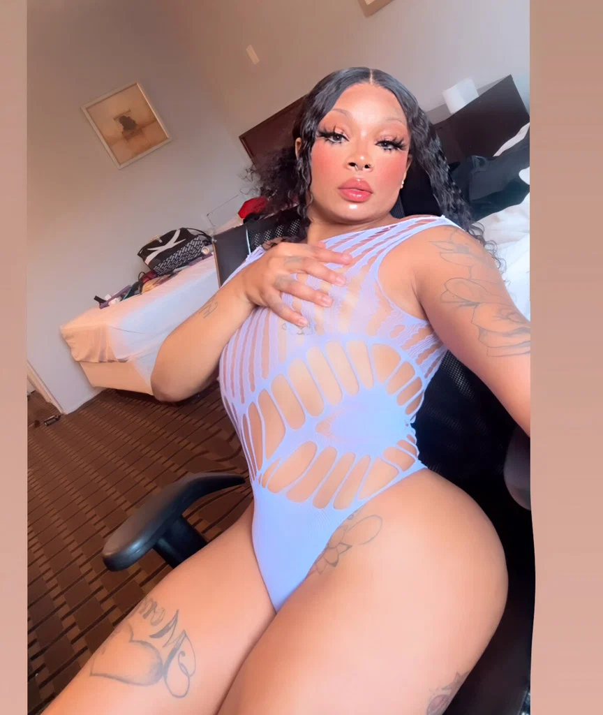 🌹BELLA🌹's avatar