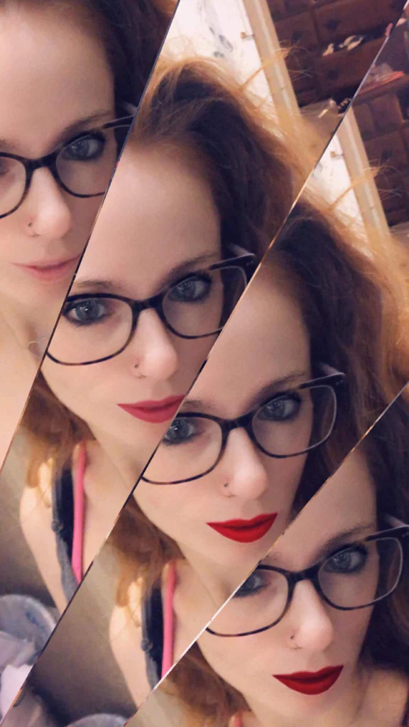 FeistyLilRed's avatar