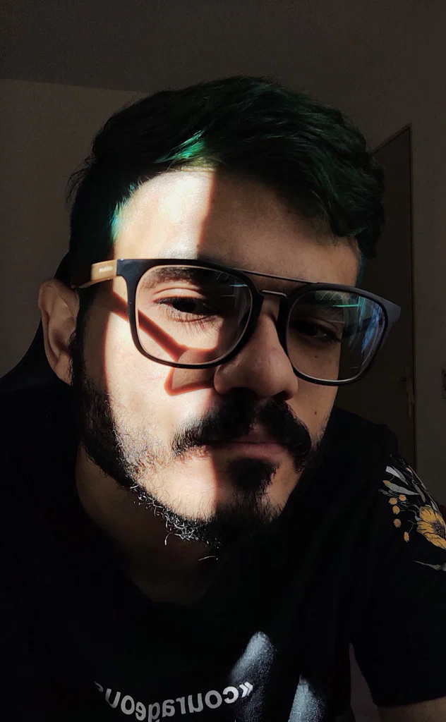 Luiz Gustavo Oliveira's avatar