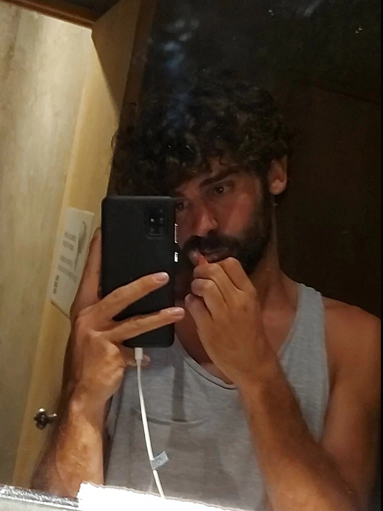 Luis Sans's avatar
