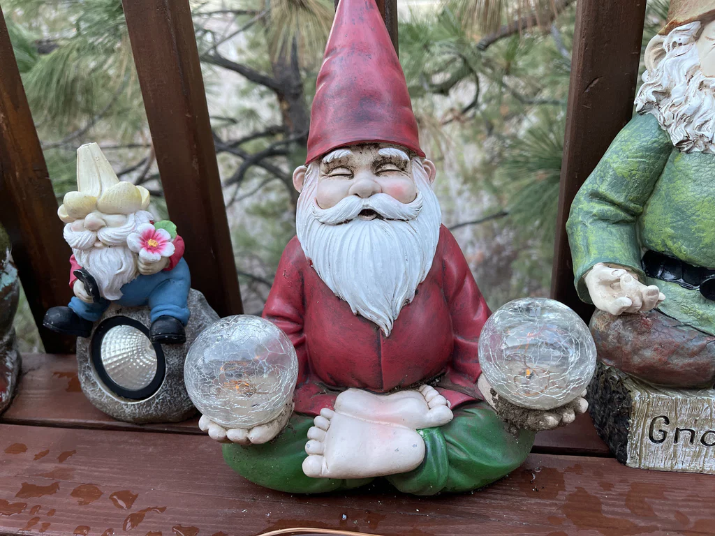 GnomelyFans's avatar