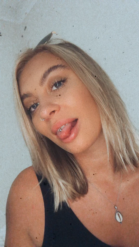 OLIVE's avatar
