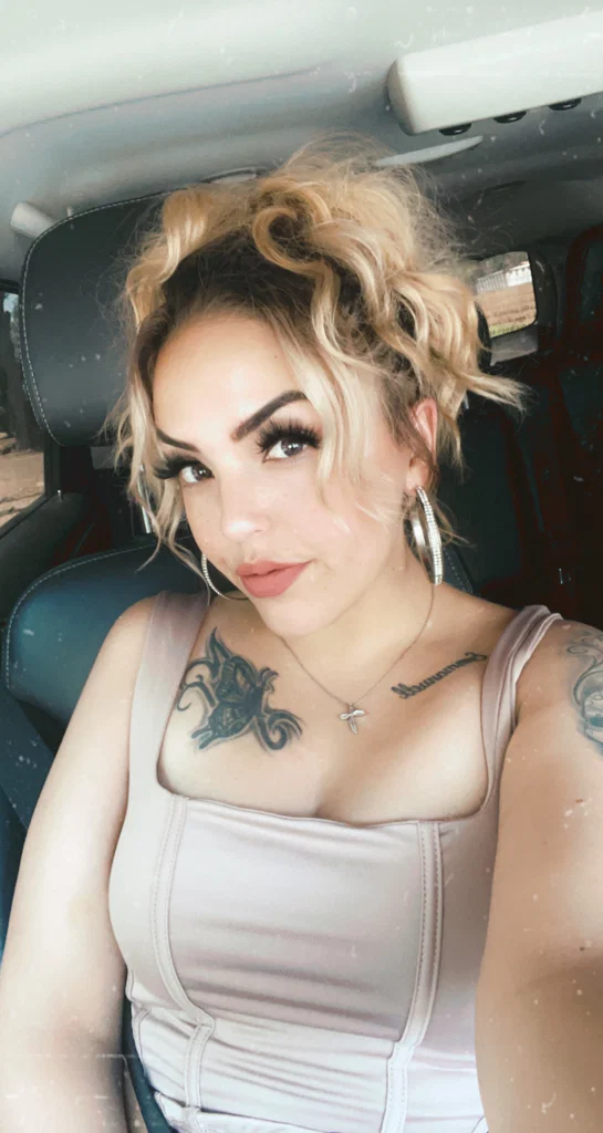 ElizabethHerrera's avatar
