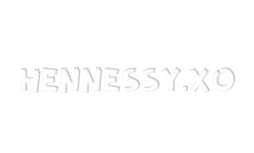 HennyBabe profile banner