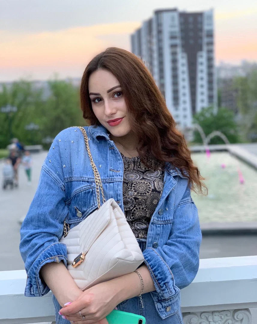 Anastasiia Mirzaeva profile banner