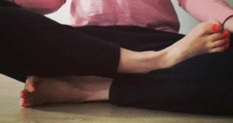 Yoga Feet profile banner