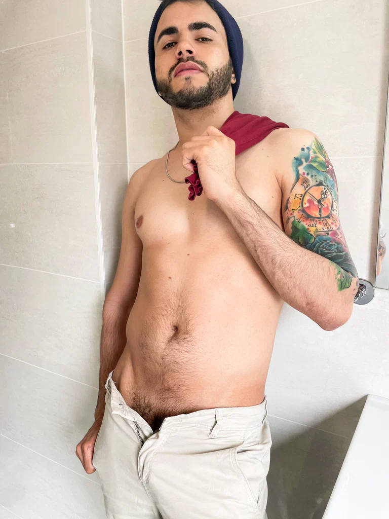 Lucas Guimarães's avatar