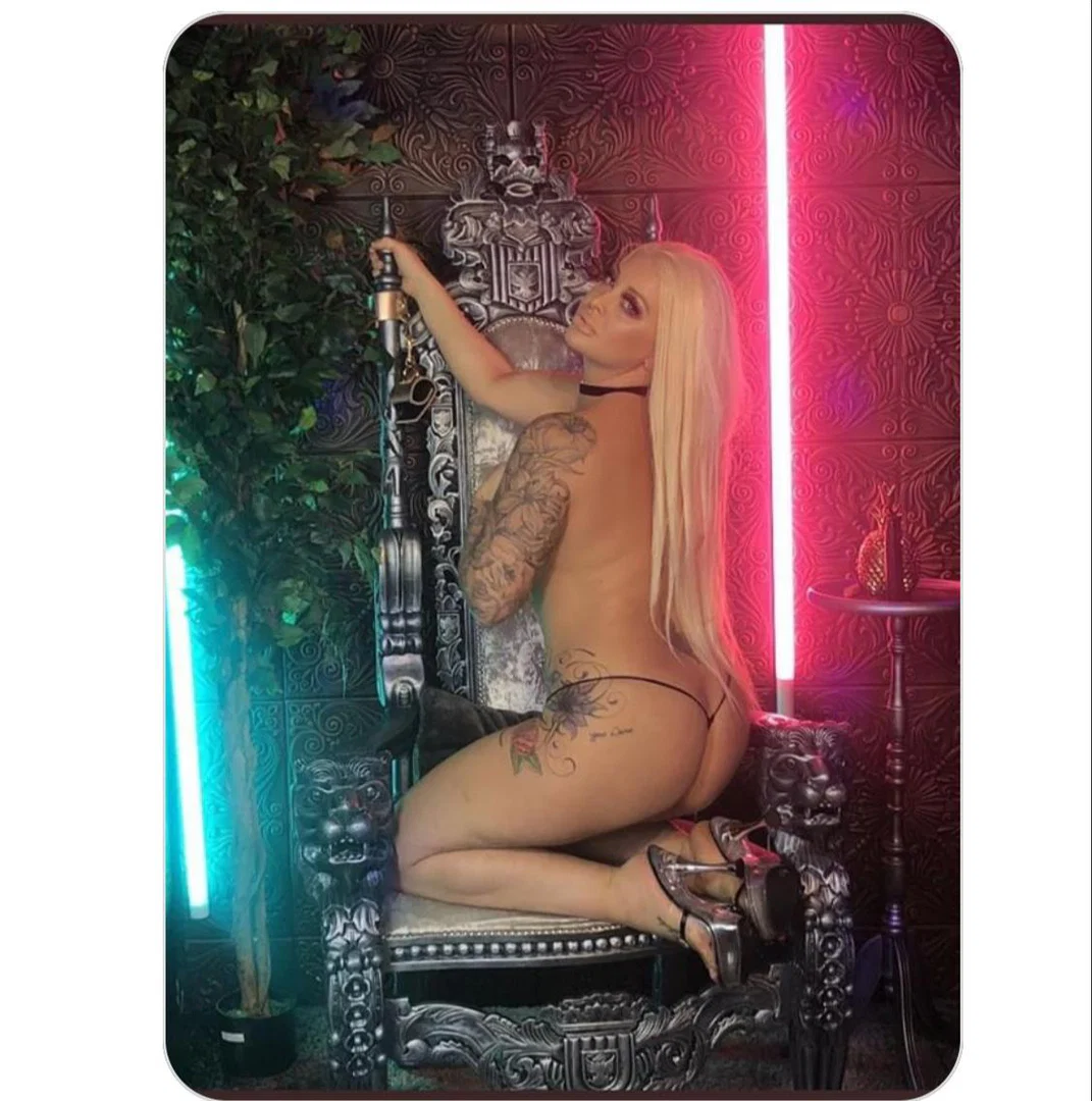 Miss Mercedes profile banner