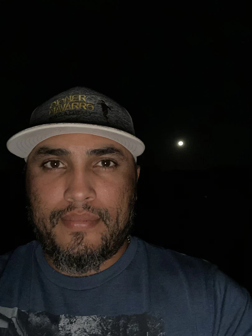 Dioner Navarro profile banner