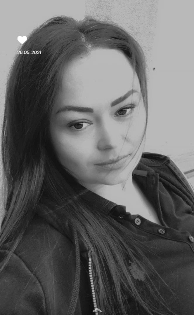 Olya profile banner