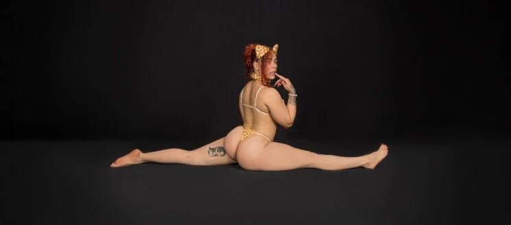 Fat-fat profile banner