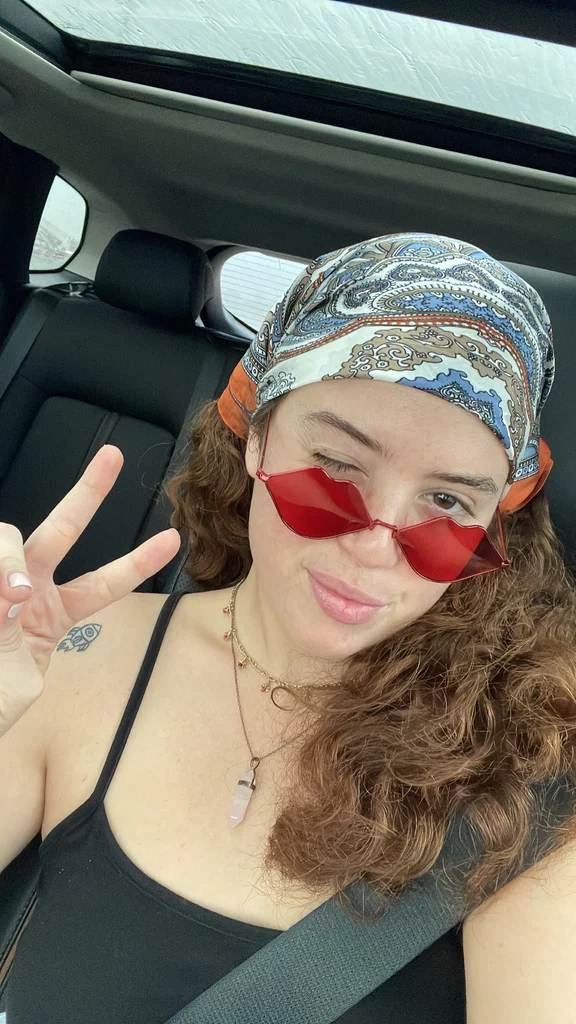 Beach bunny's avatar