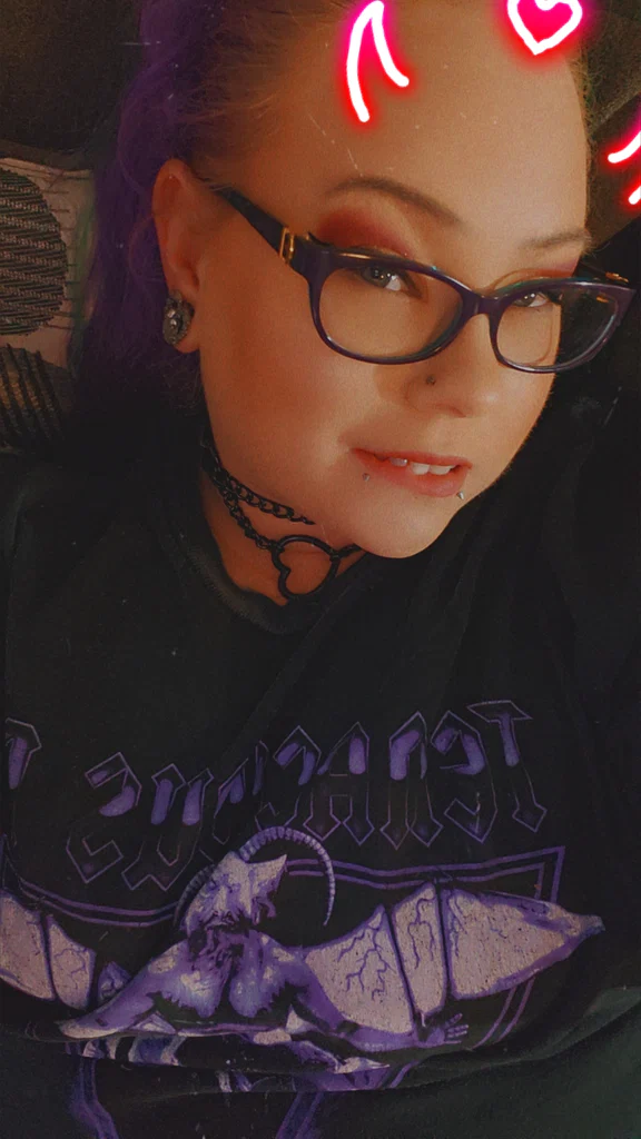 QueenRose's avatar