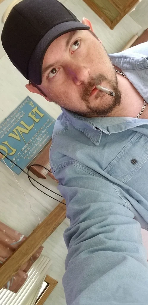 Emcee DJ Valet