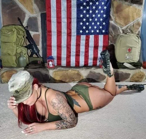 Sienna Lynn profile banner