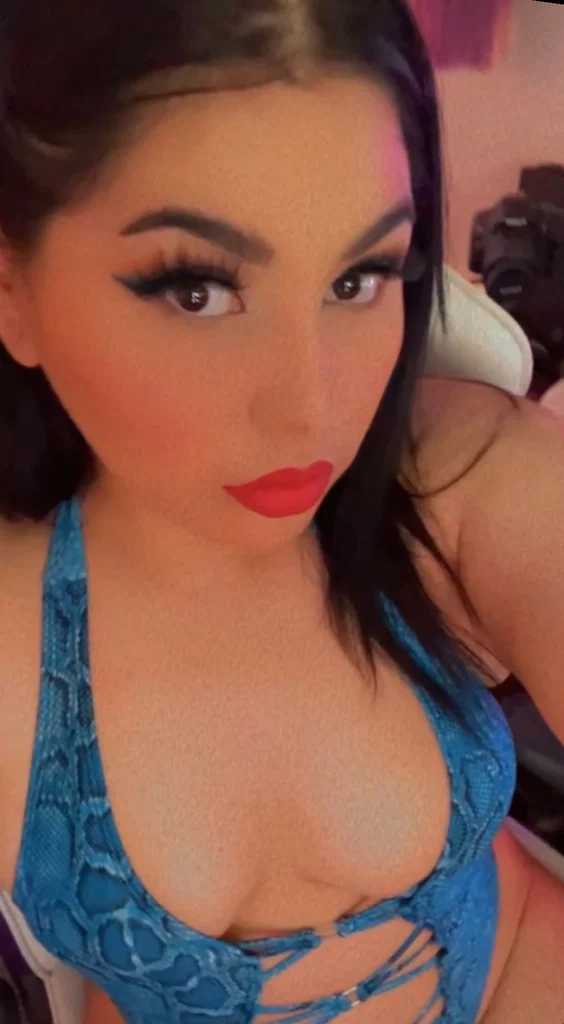 Spicy Vixen's avatar
