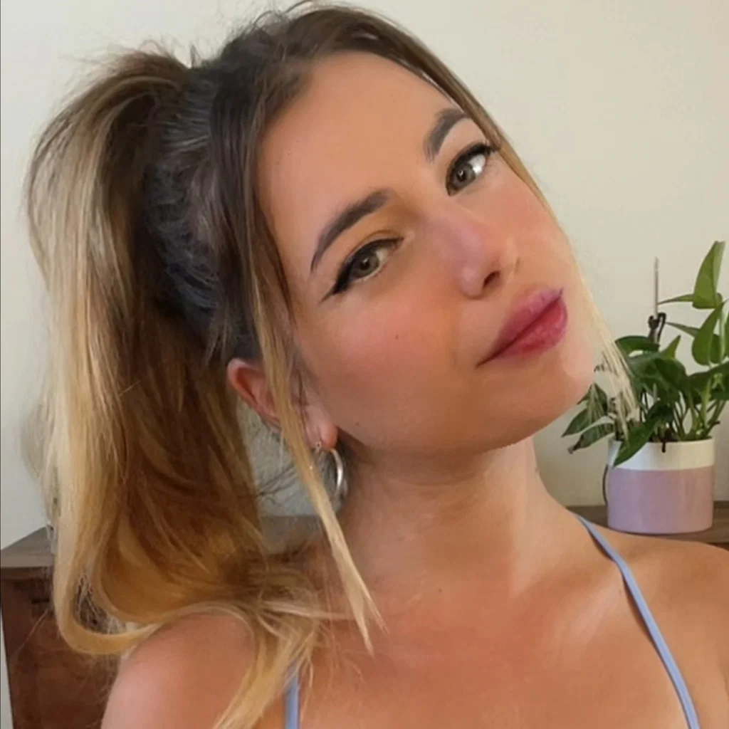 Kitty Banks's avatar