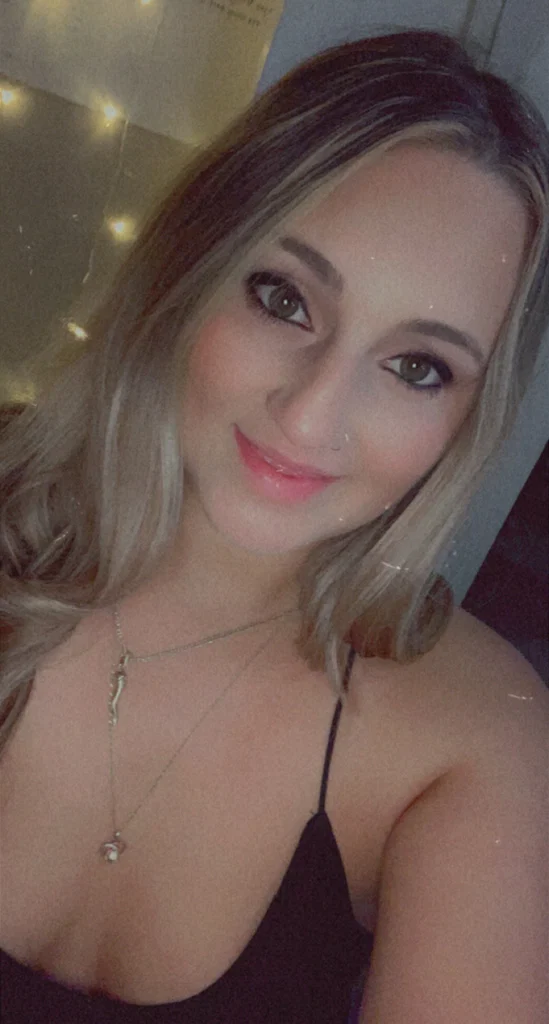 christybbyxxx