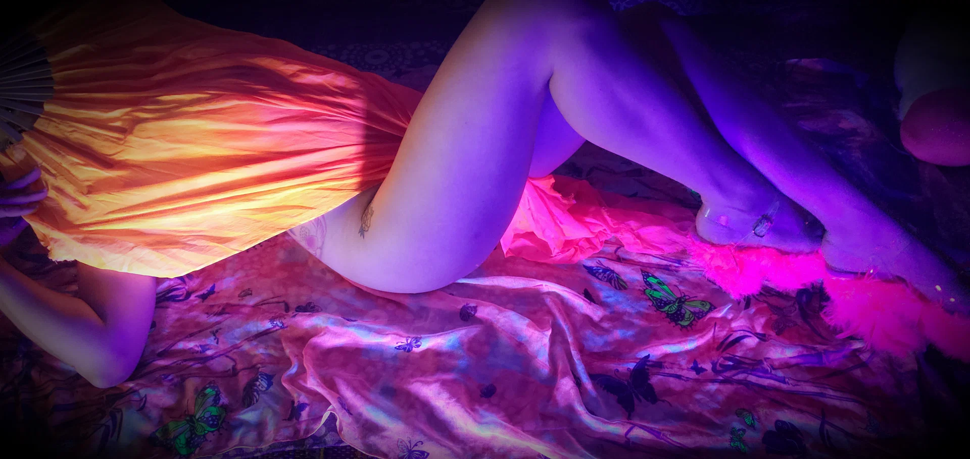 Rosalie Ash profile banner