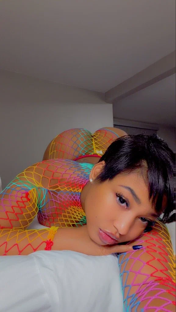 Ariel Foxx's avatar