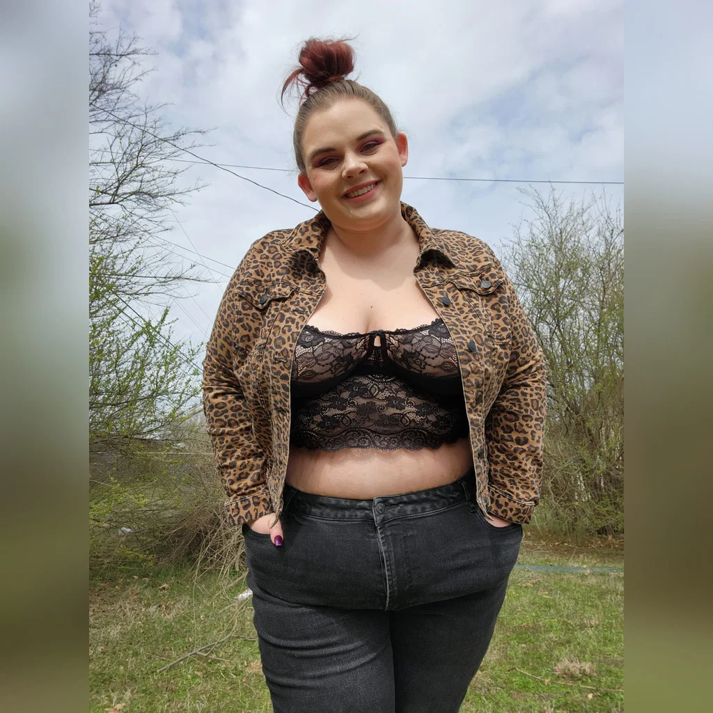Jeanie BB's avatar