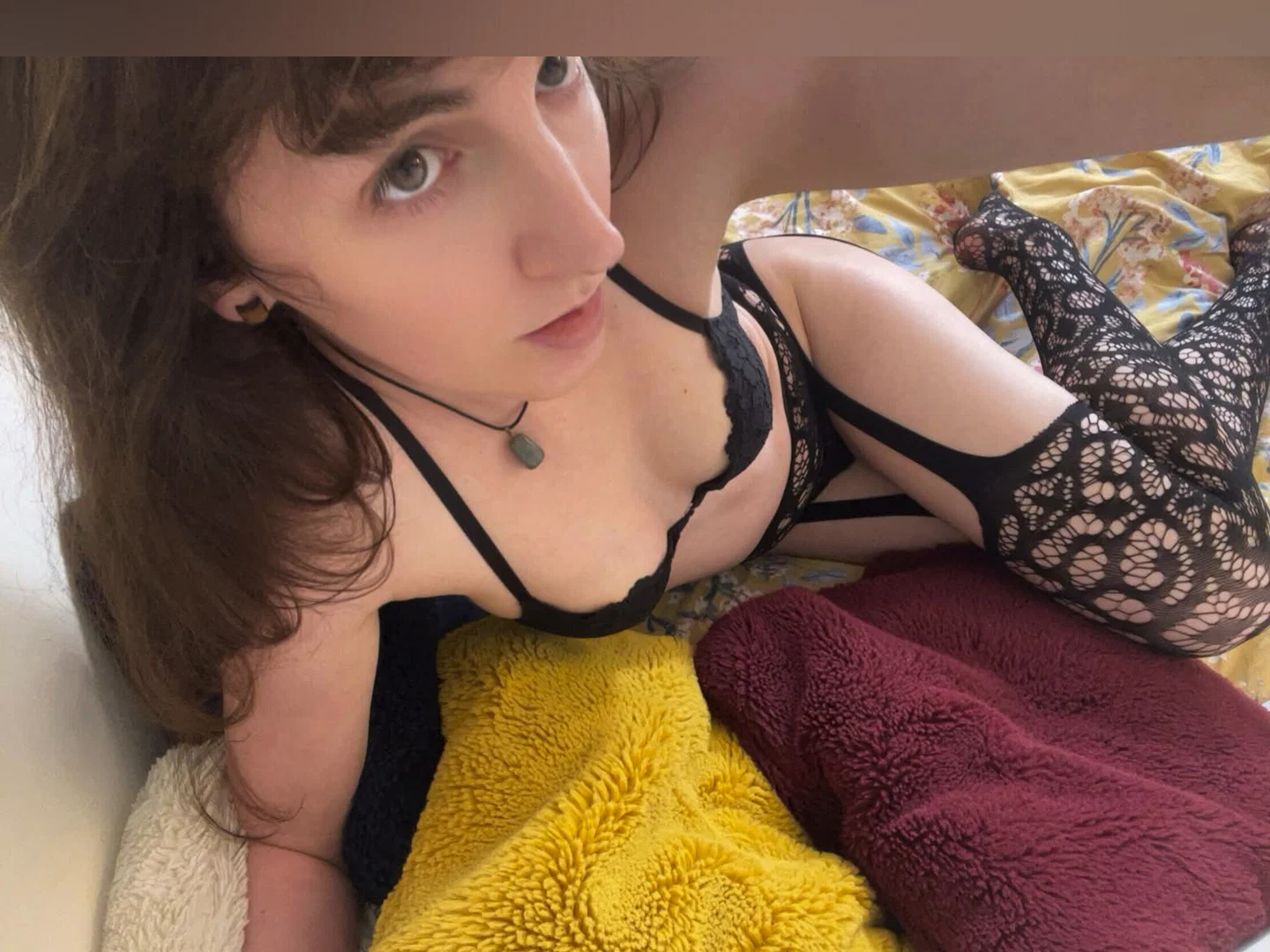 Chloe profile banner