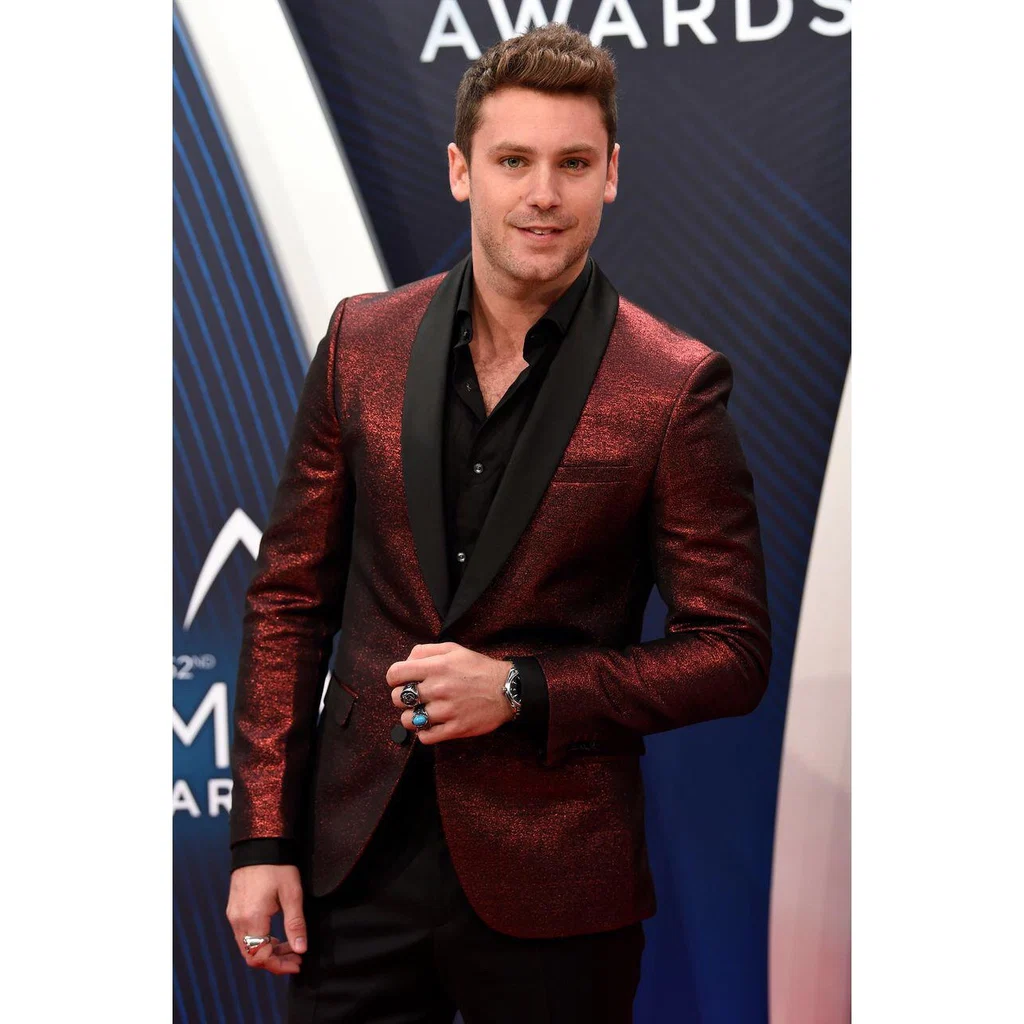 Bastian Baker's avatar