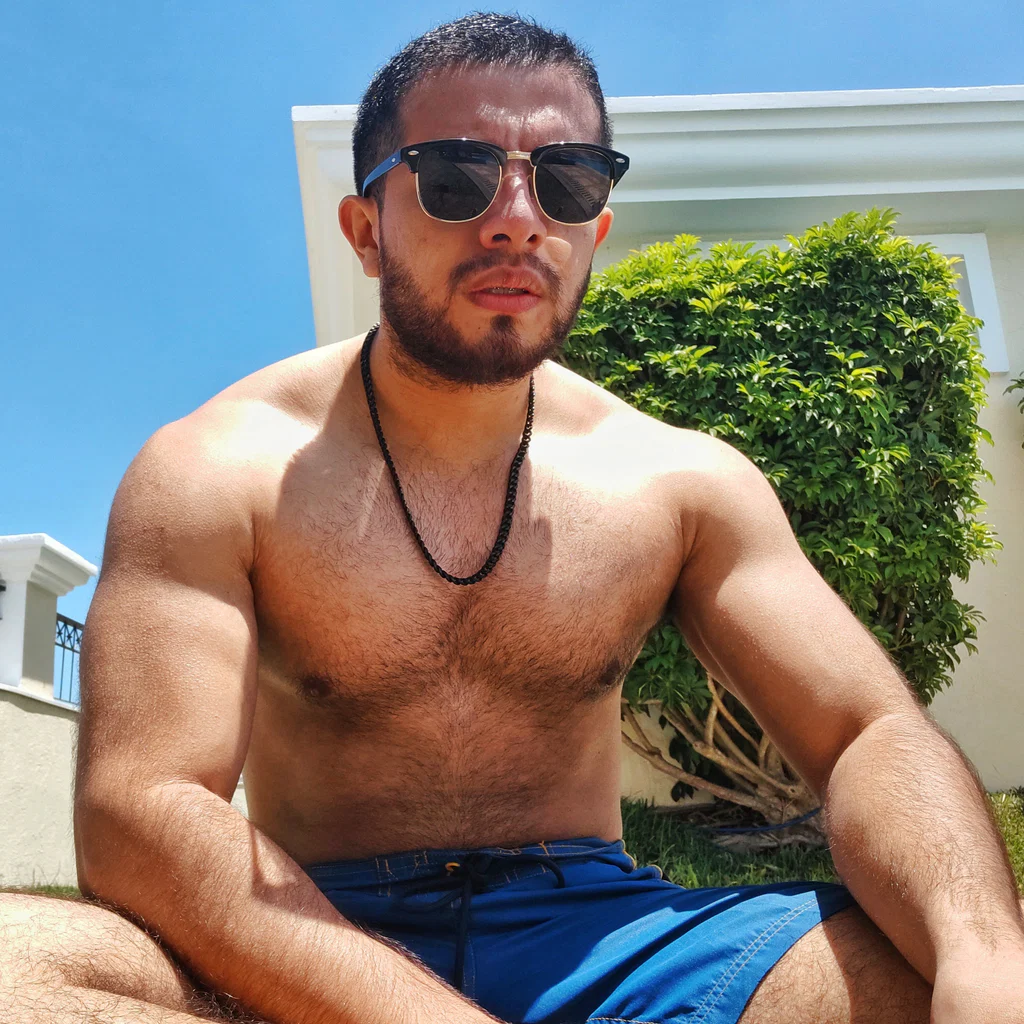 Alejandro's avatar