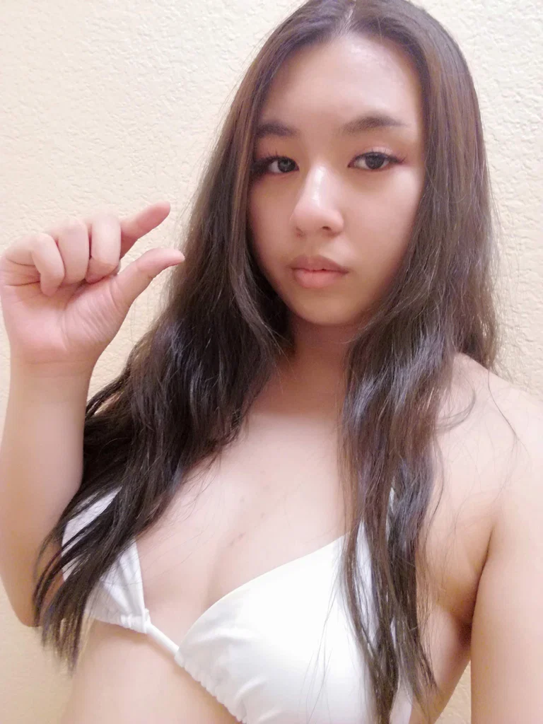 Ezi's avatar