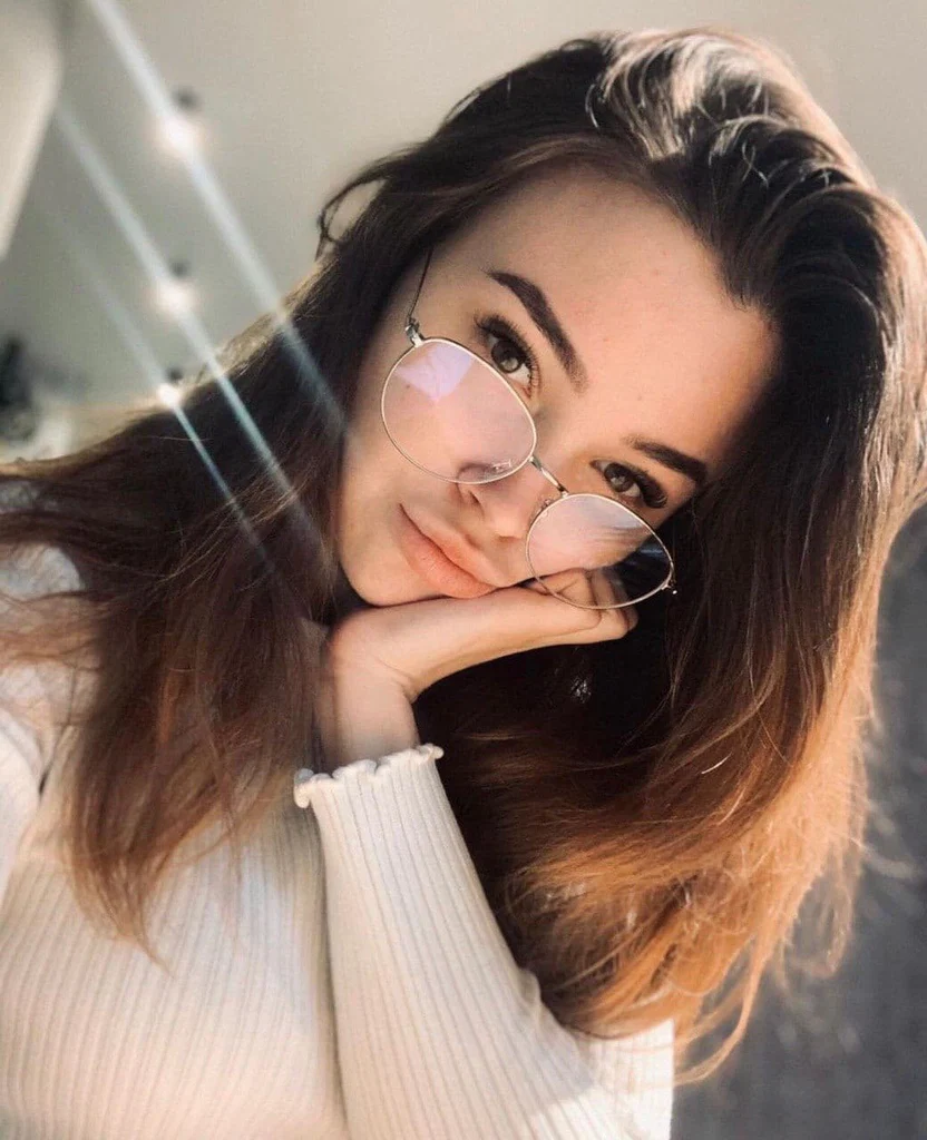 Holly Molly🍭🎀's avatar