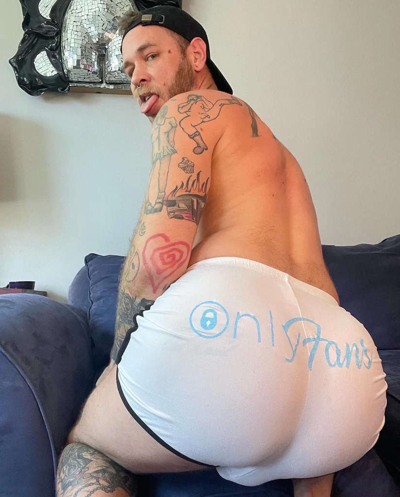 Ryan Powers's avatar