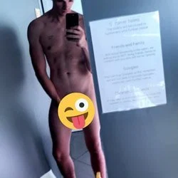 naughty straight's avatar