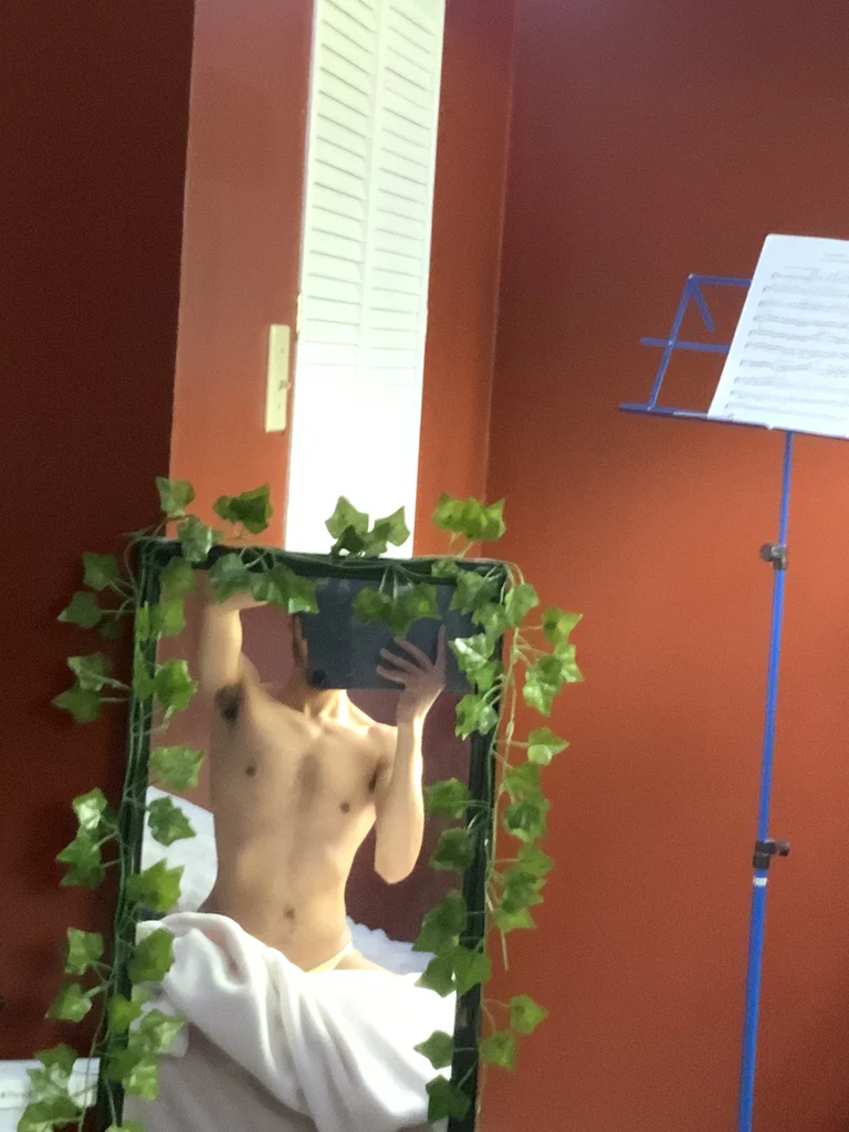 Emilio Benton's avatar