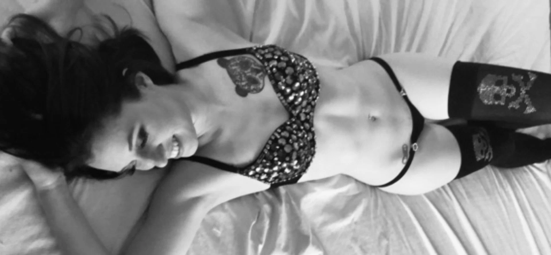Indica Monroe profile banner