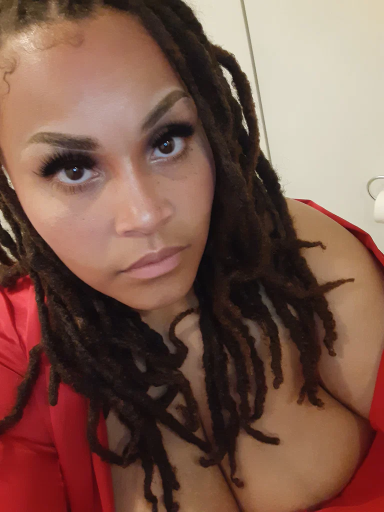 Honey Pott's avatar