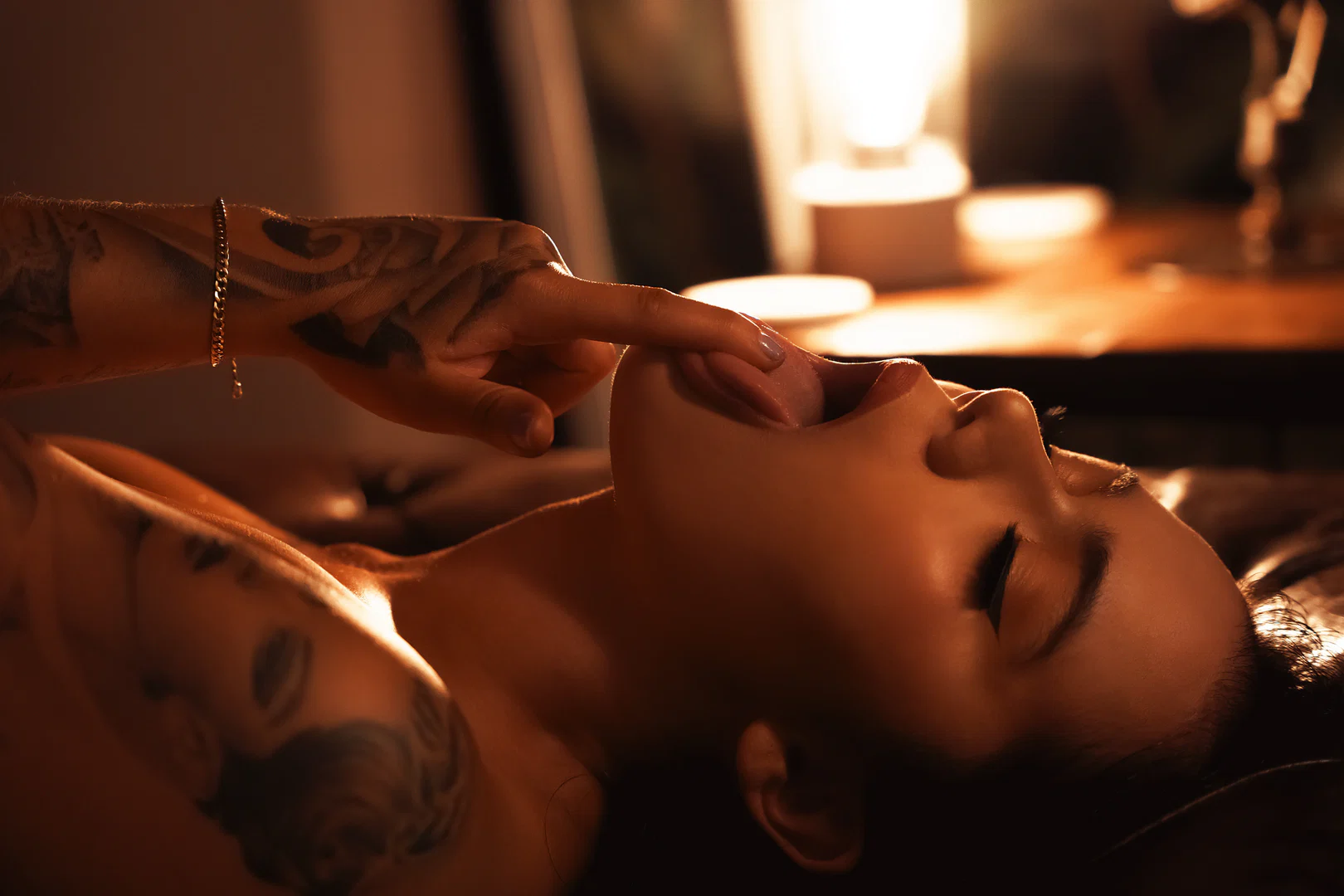 Cintia Cossio profile banner