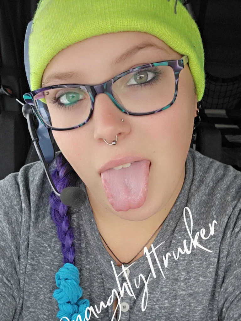 THE Naughty Trucker VIP 🥵😈😘