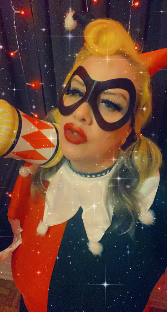 Tanya Cheex /Contessa Cintra's avatar