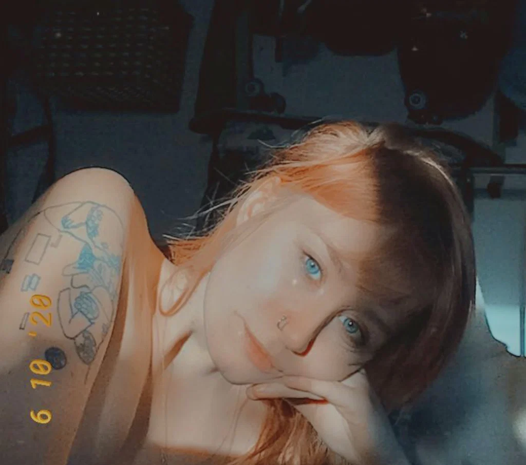 Sophie Lee's avatar