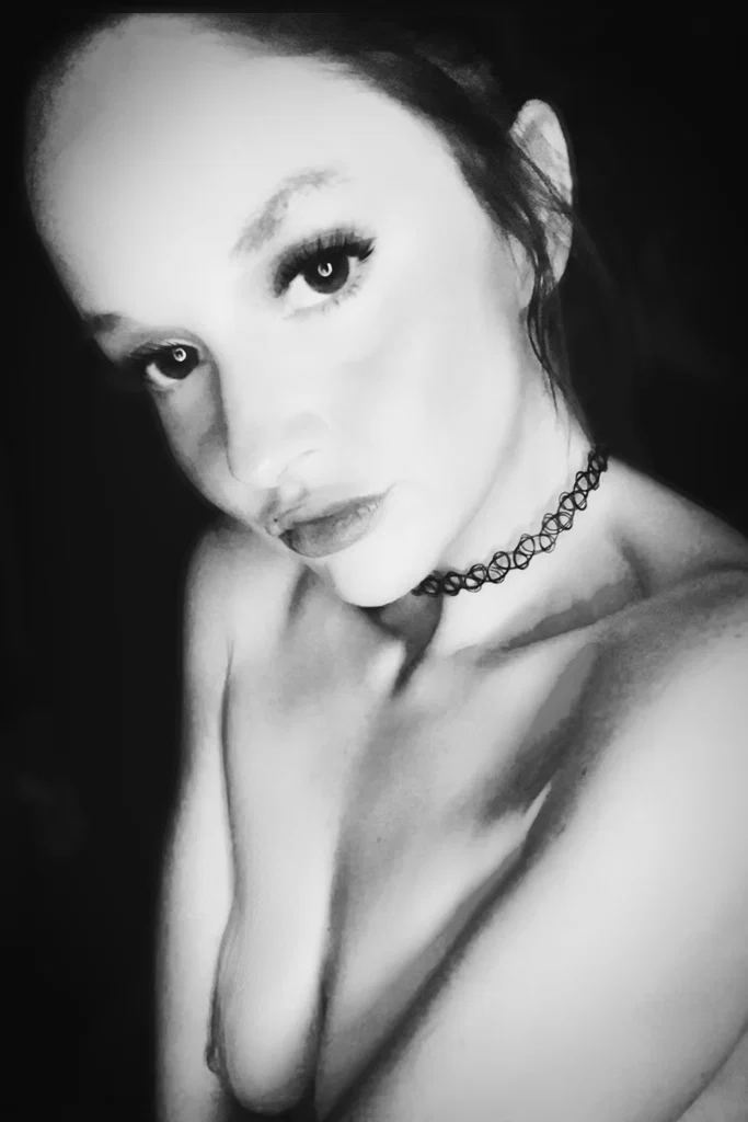 Bella's avatar