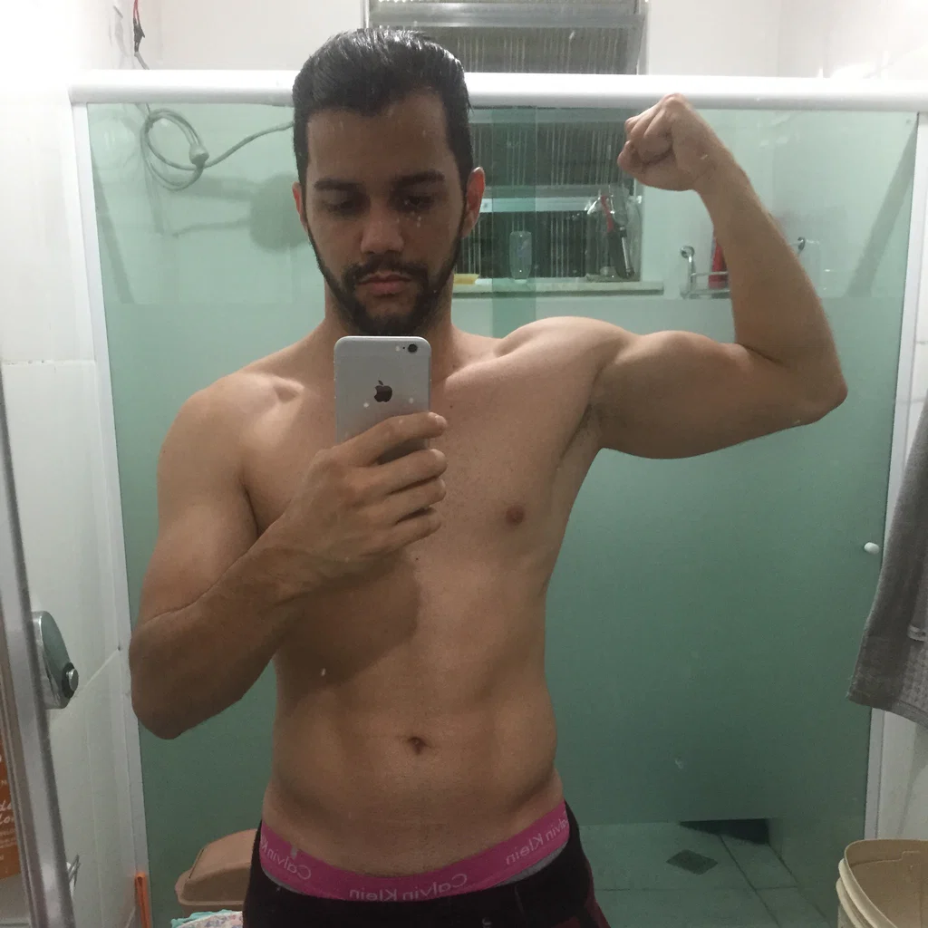 Hugo Castro's avatar